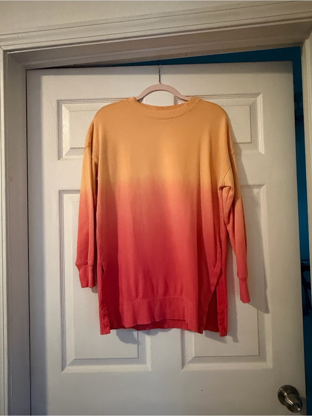 Old Navy Women’s Ombre Crewneck Sweater